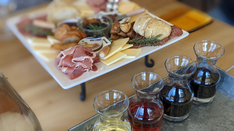 Brent Manor Vineyards Charcuterie and Wine pairing
